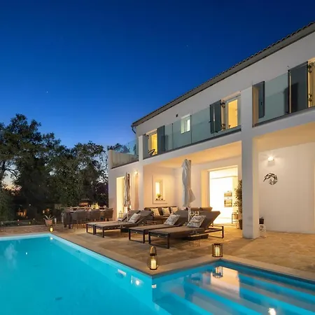 Icarus - Corfu By Sunvil *